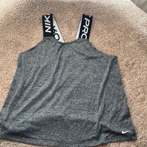 Nike workout tank